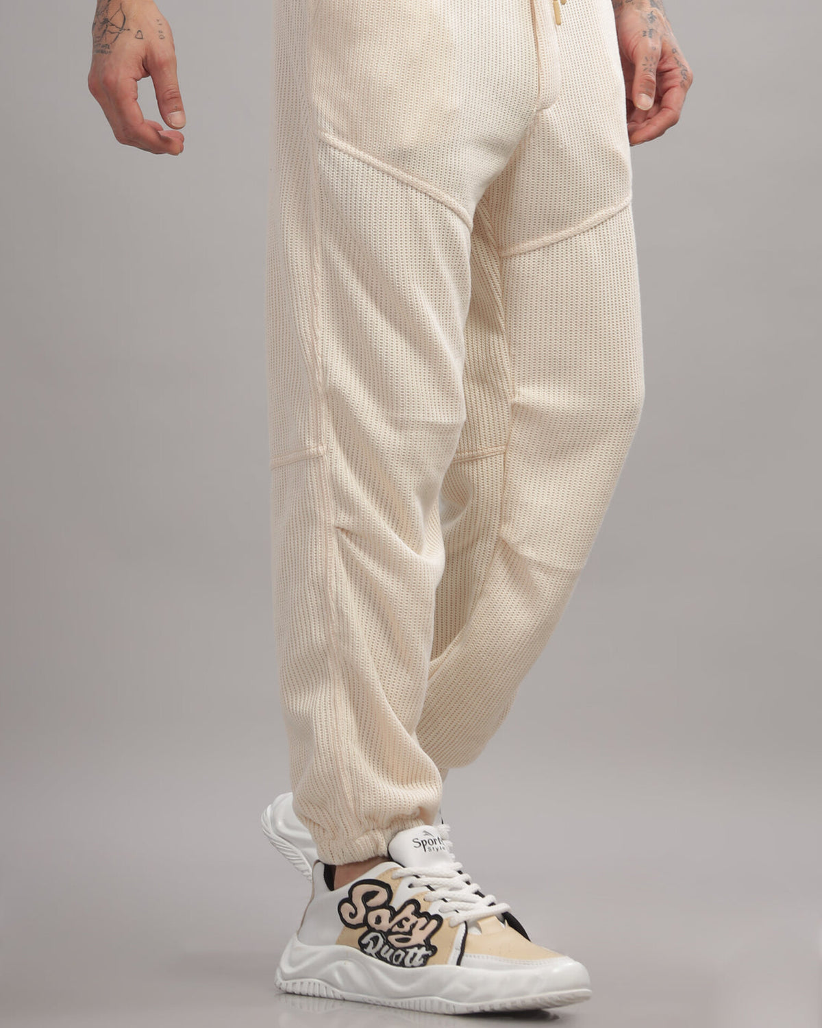 Knitted Cargo - Off White